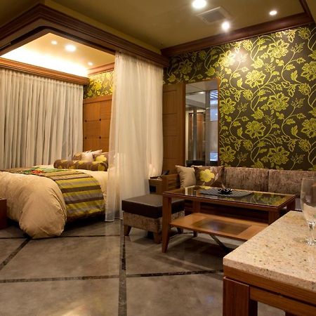 Hotel And Spa Lotus Modern (Adults Only) Киото Екстериор снимка