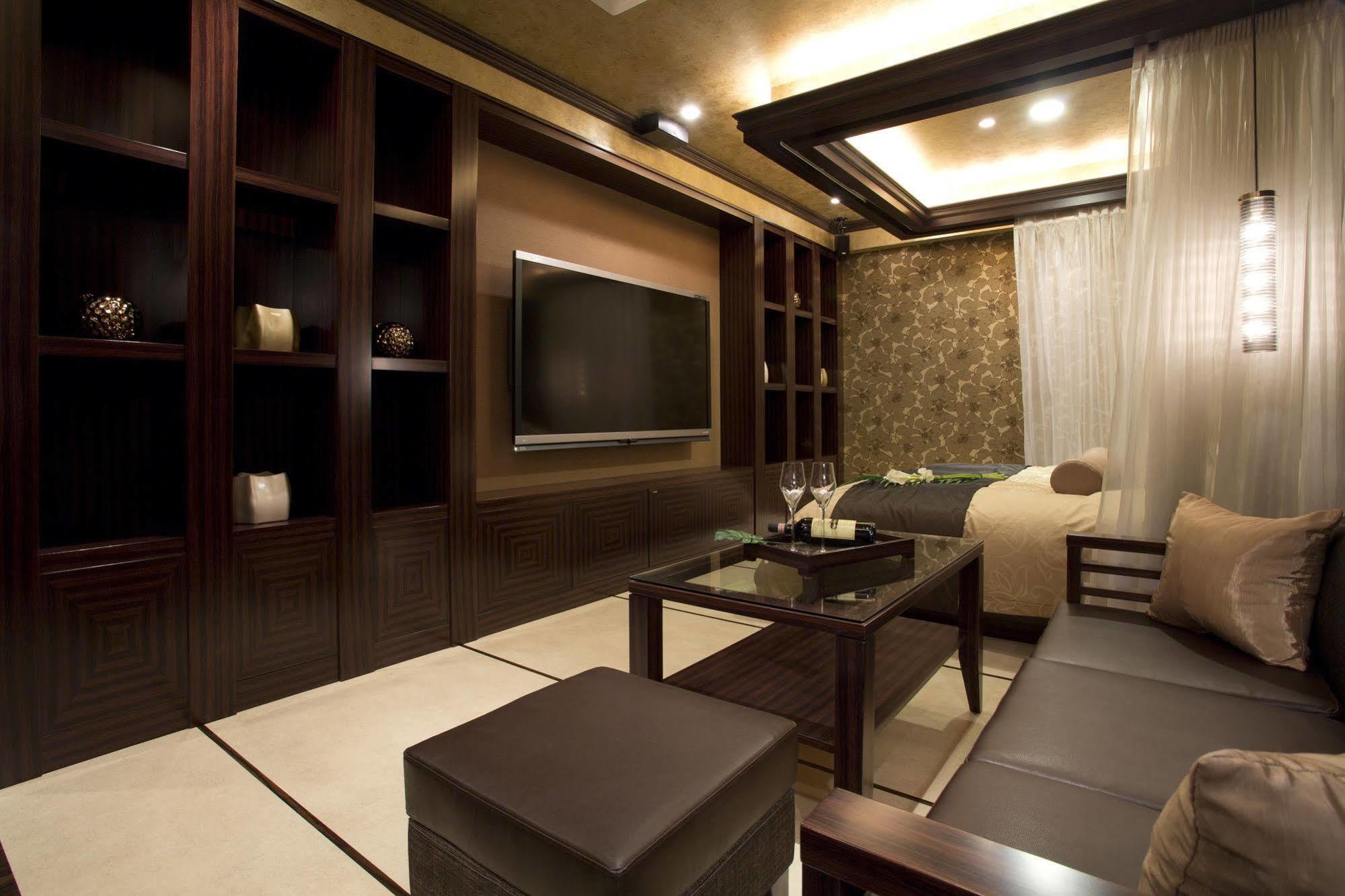 Hotel And Spa Lotus Modern (Adults Only) Киото Екстериор снимка
