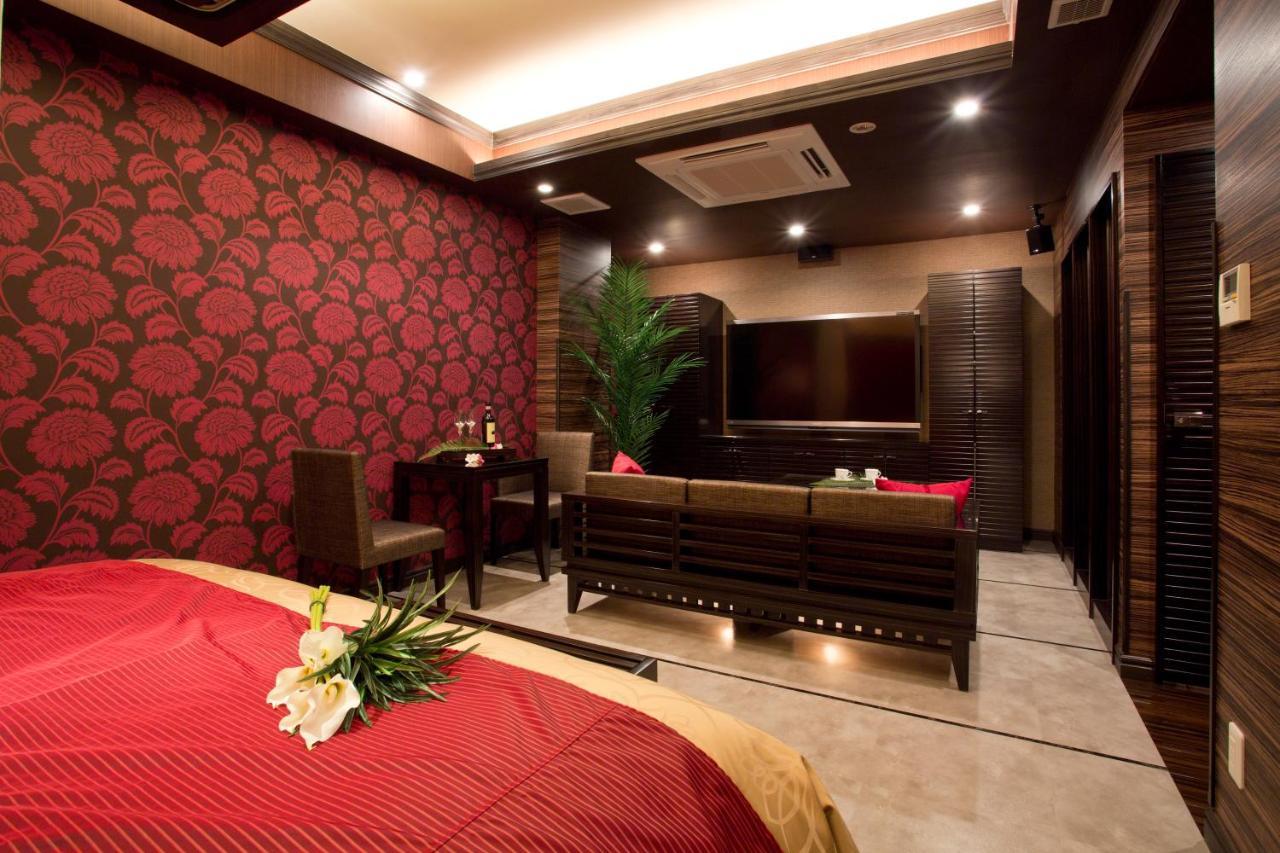 Hotel And Spa Lotus Modern (Adults Only) Киото Екстериор снимка