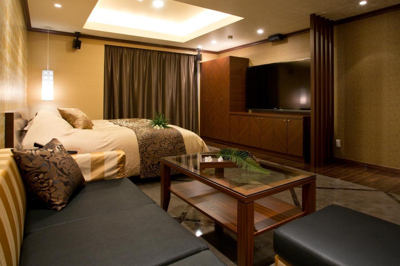 Hotel And Spa Lotus Modern (Adults Only) Киото Екстериор снимка